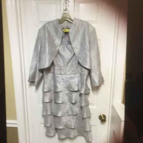 silver dress size 18